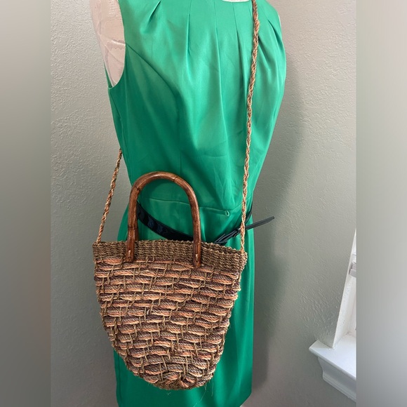 Woven Straw Basket Bag Purse Wood Round Handles & Crossbody Made In Philippines - Picture 2 of 11